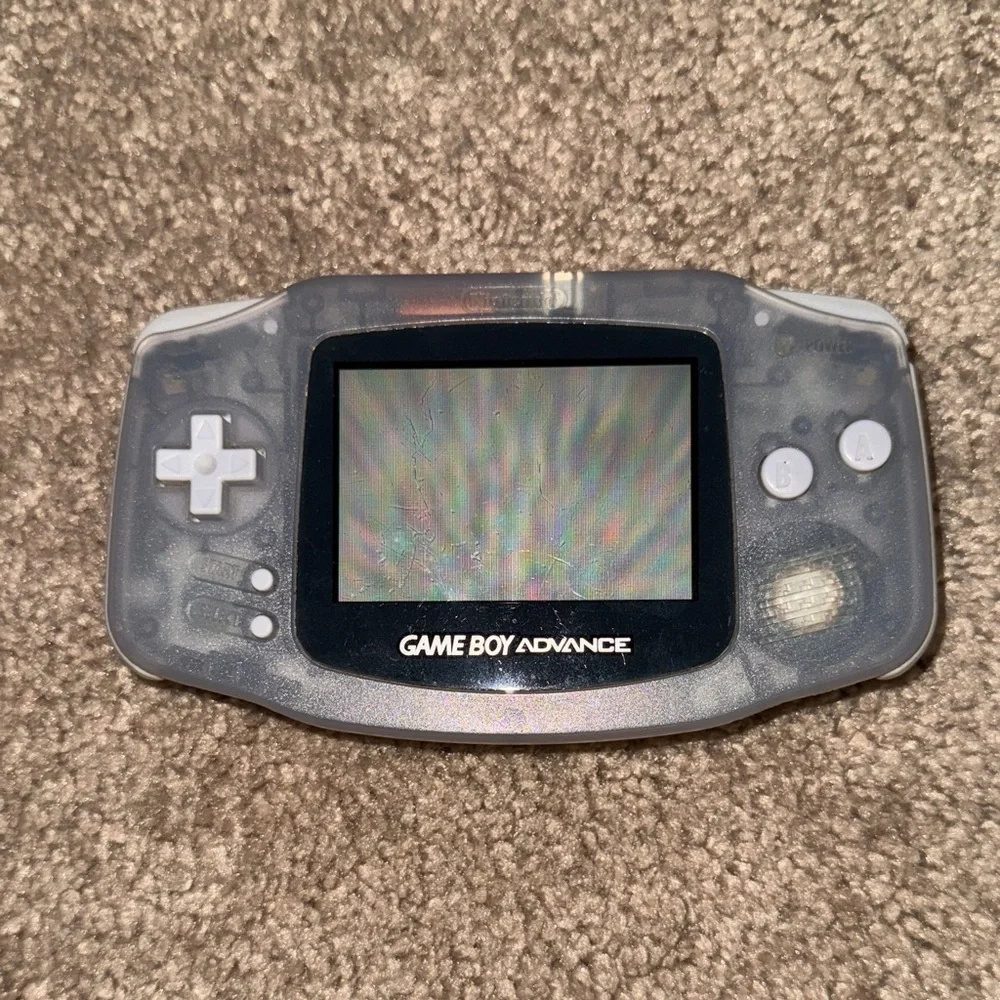 Nintendo Game Boy Advance - Translucent Gray